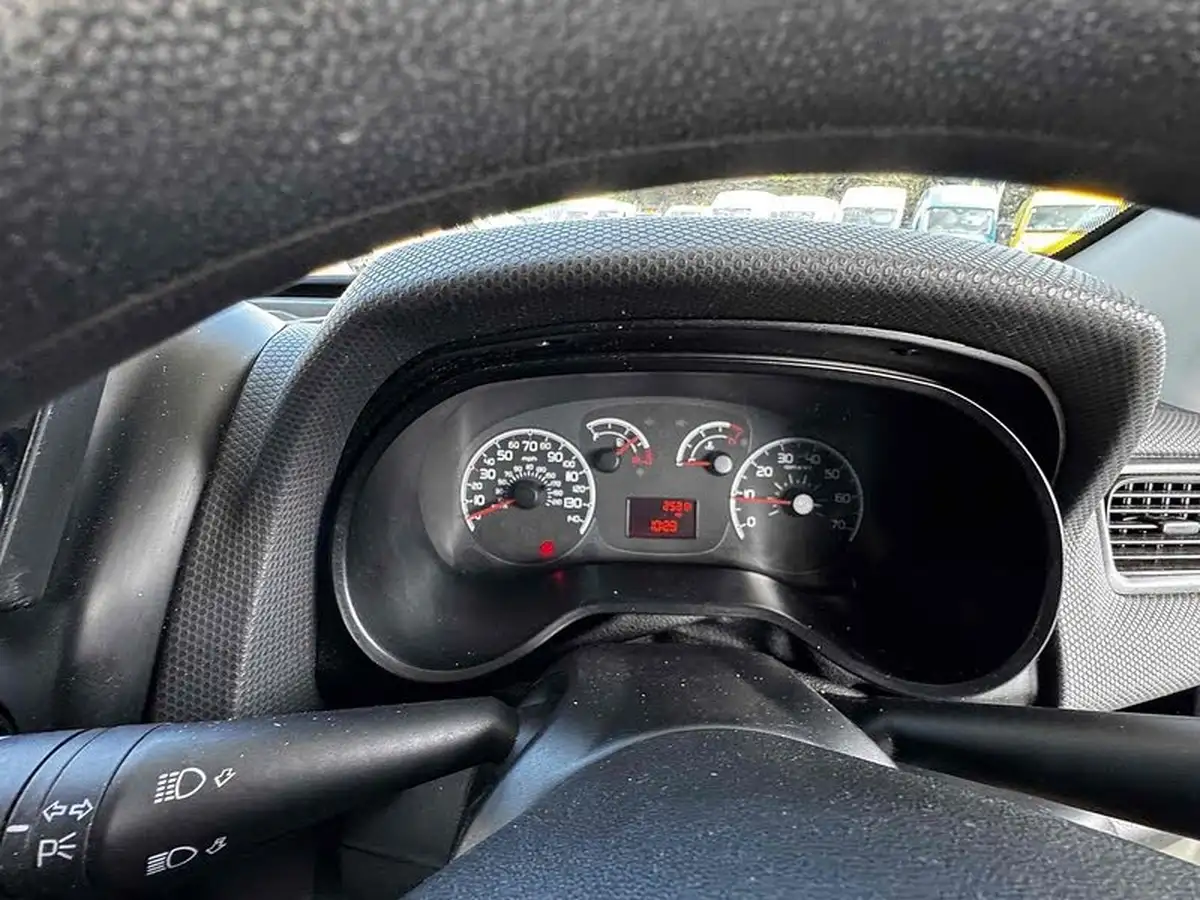 2014-fiat-doblo-cargo-16td-105eu-l1-panel-van-big-29