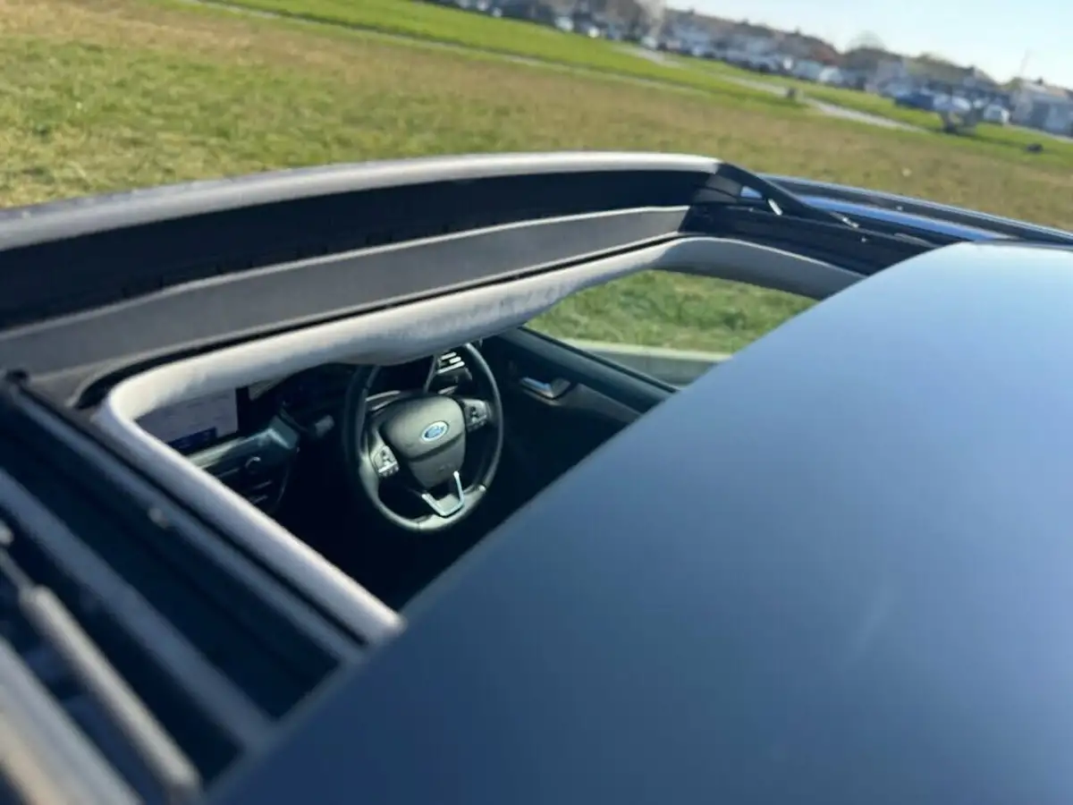 2020-ford-focus-10t-active-x-vignale-edition-155ps-hybrid-mhev-estate-big-40