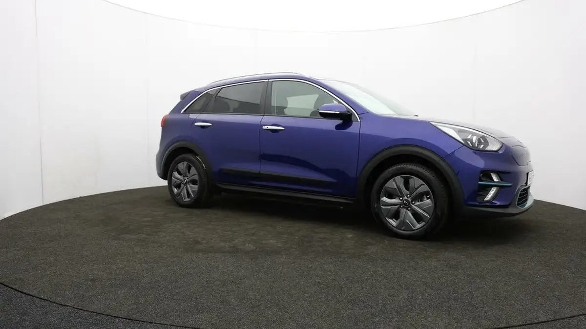2021-kia-e-niro-ev-3-big-36