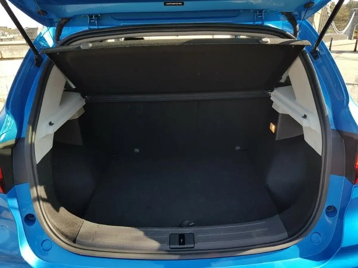 2024-mg-zs-suv-15-vti-tech-exclusive-big-7