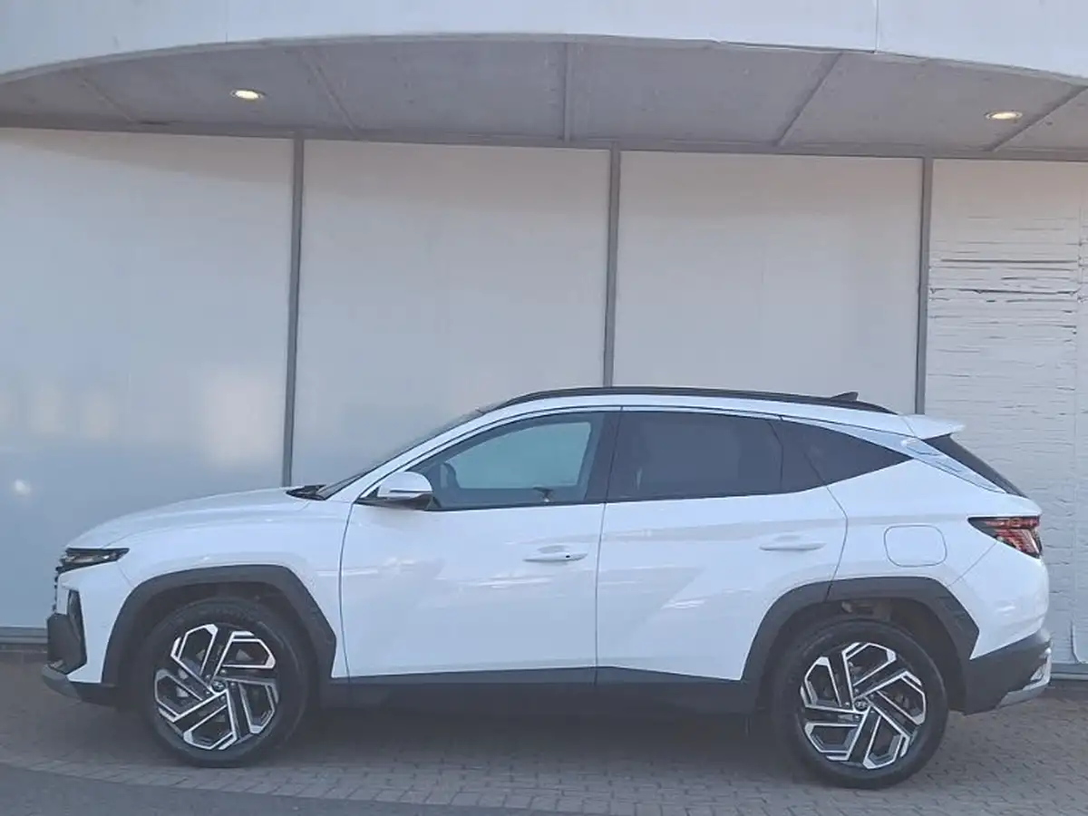 2024-hyundai-tucson-16-t-gdi-ultimate-252ps-phev-auto-big-3