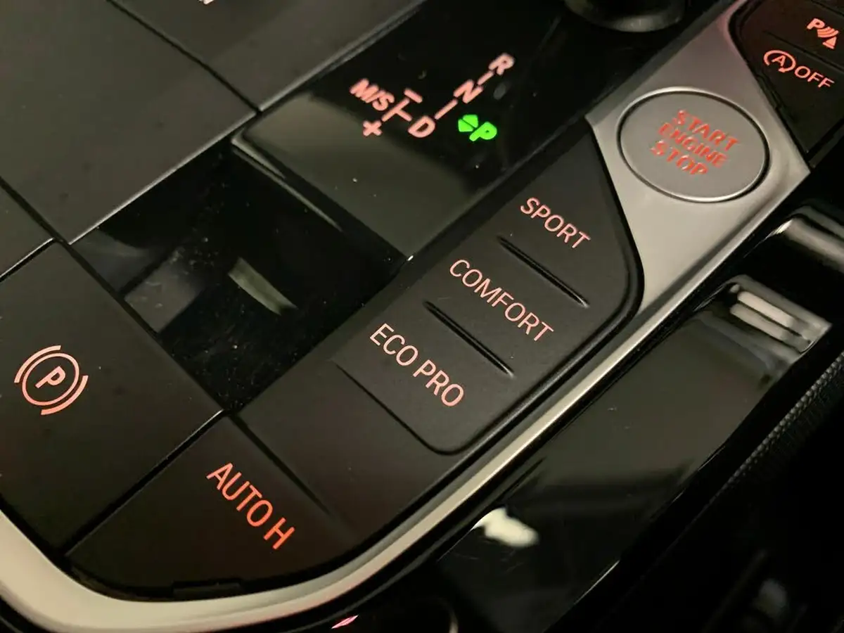 2023-bmw-1-series-20-128ti-lcp-big-13