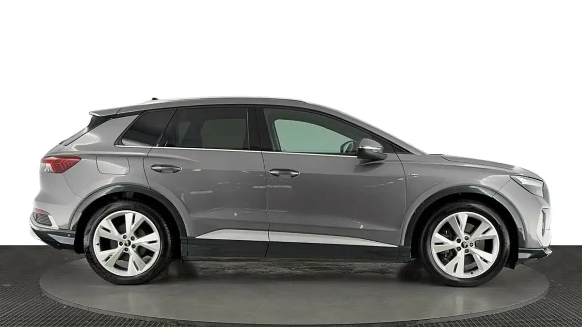 2022-audi-q4-e-tron-40e-s-line-station-wagon-big-2