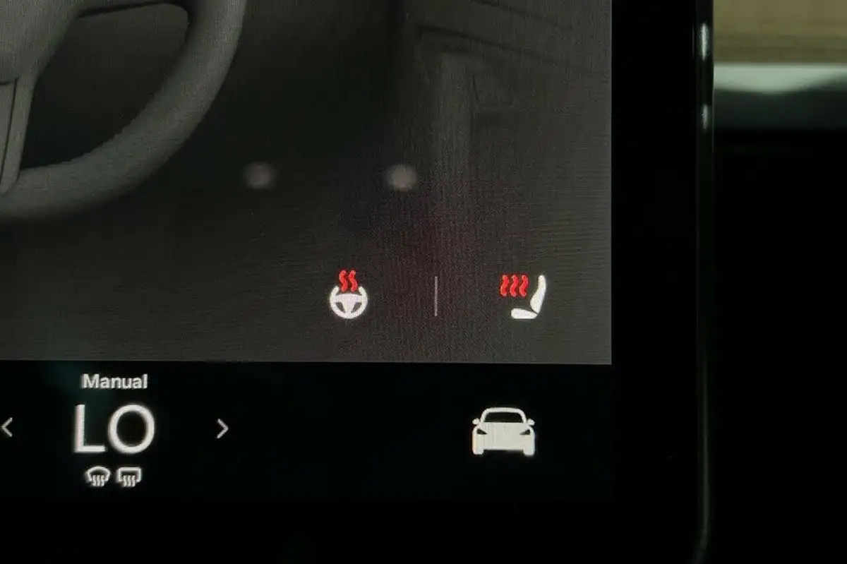 2021-tesla-model-3-e-long-range-4x4-big-16