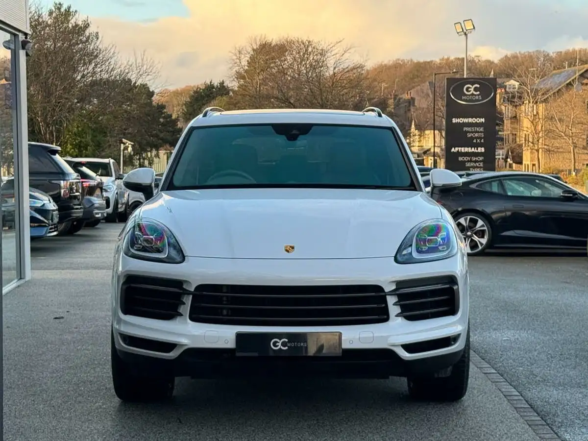 2022-porsche-cayenne-30-v6-platinum-edition-station-wagon-big-1