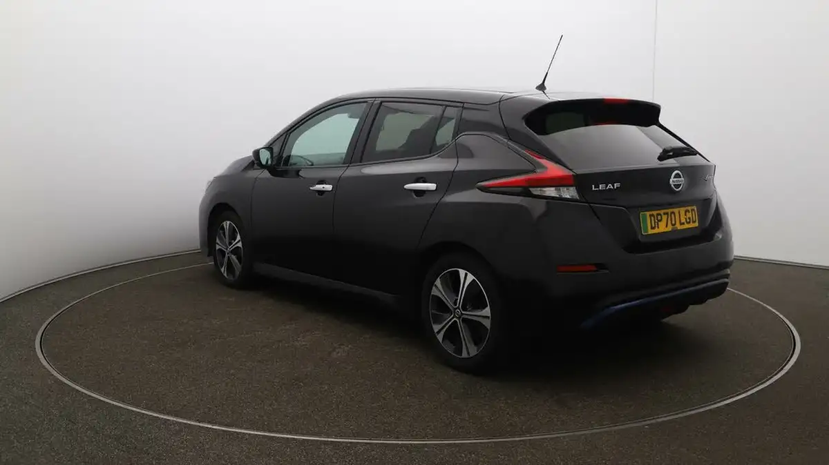 2020-nissan-leaf-e-n-connecta-big-55