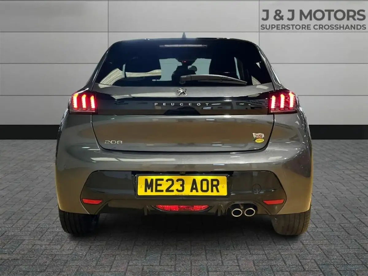 2023-peugeot-208-12-puretech-allure-premium-130ps-eat8-big-3