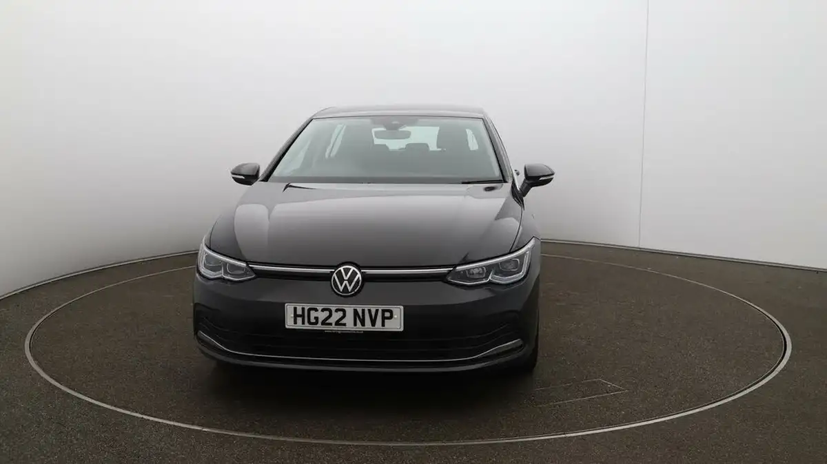 2022-volkswagen-golf-15-tsi-style-150ps-hatchback-big-31