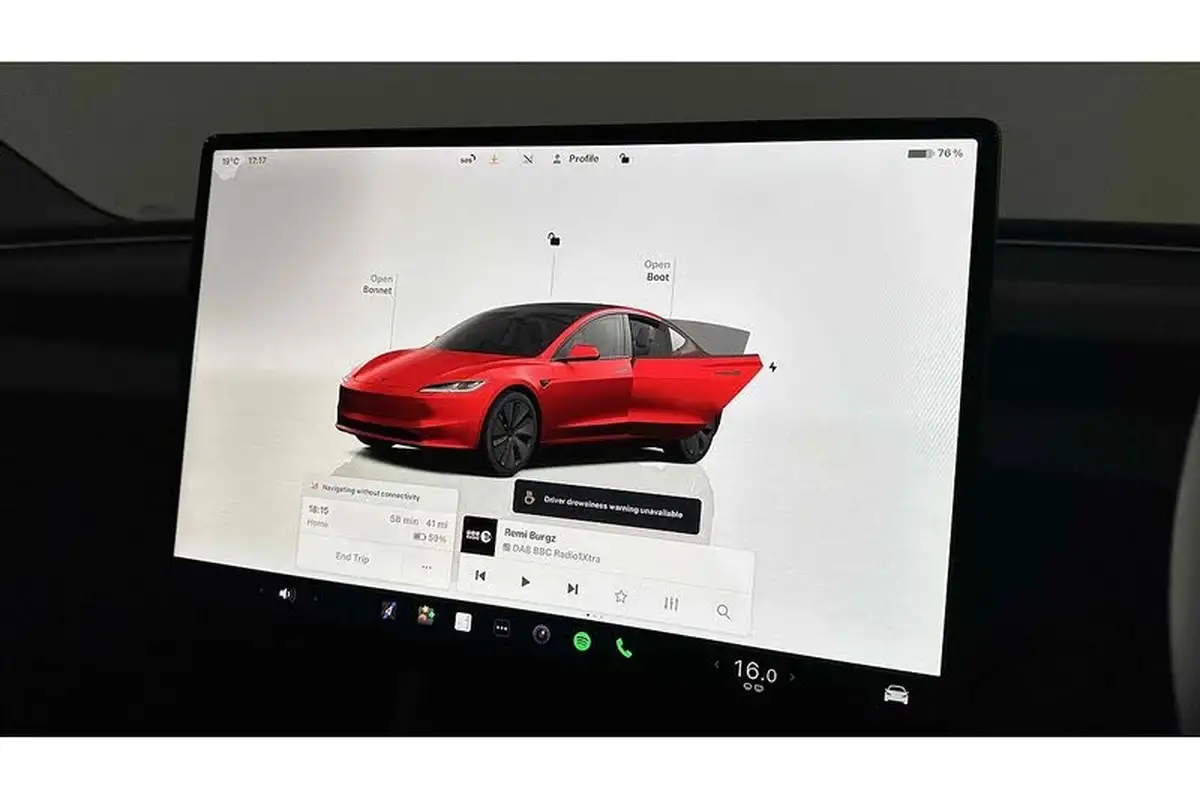 2024-tesla-model-3-e-rwd-big-40