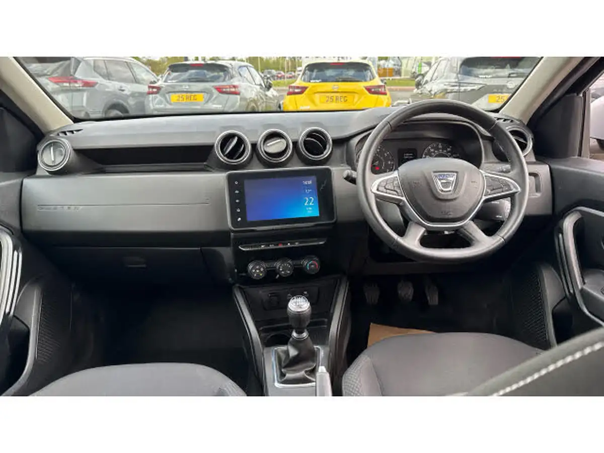 2022-dacia-duster-10-tce-comfort-90hpeu6d-4x2-window-van-big-9
