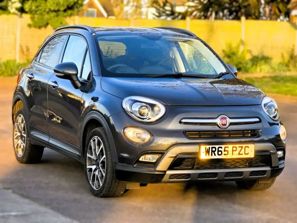 2015-fiat-500x-16multijet-ii-cross-plus-big-7