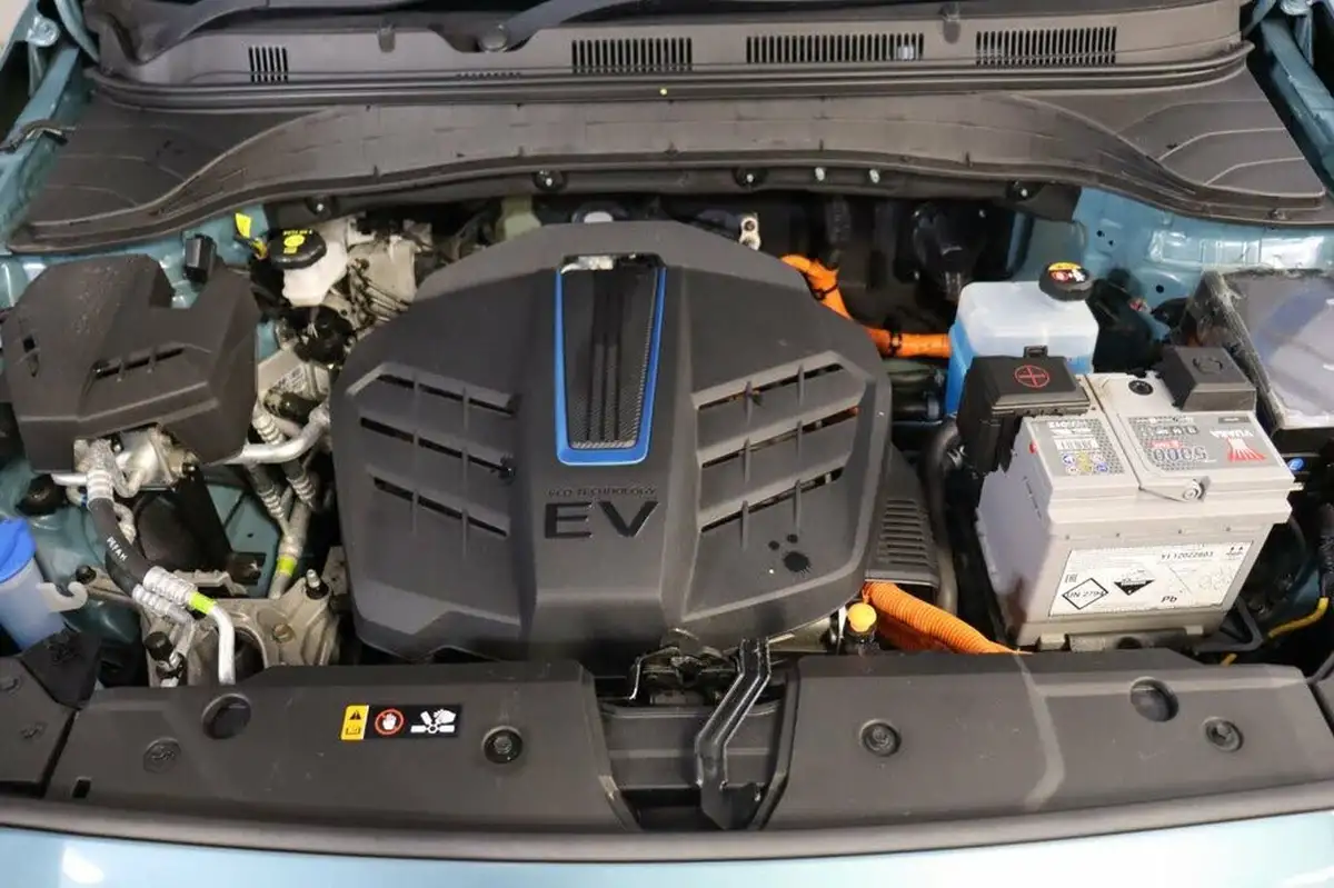 2020-hyundai-kona-e-premium-se-64kwh-105kw-obc-big-33