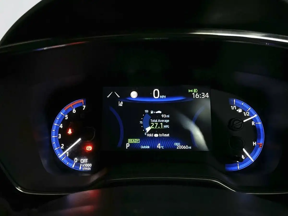 2021-toyota-corolla-18-vvt-i-icon-tech-trk-hatchback-5d-big-14
