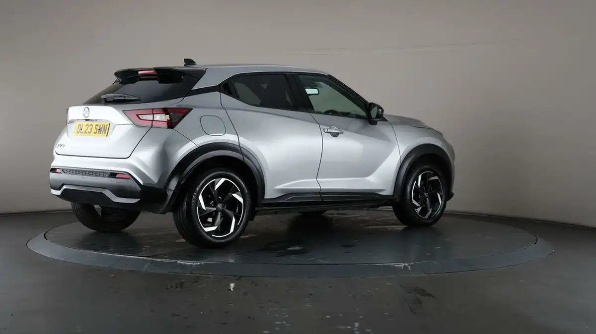 2023-nissan-juke-10-dig-t-n-connecta-big-6