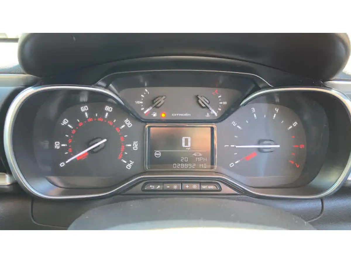 2018-citroen-c3-12-puretech-flair-82ps-big-17