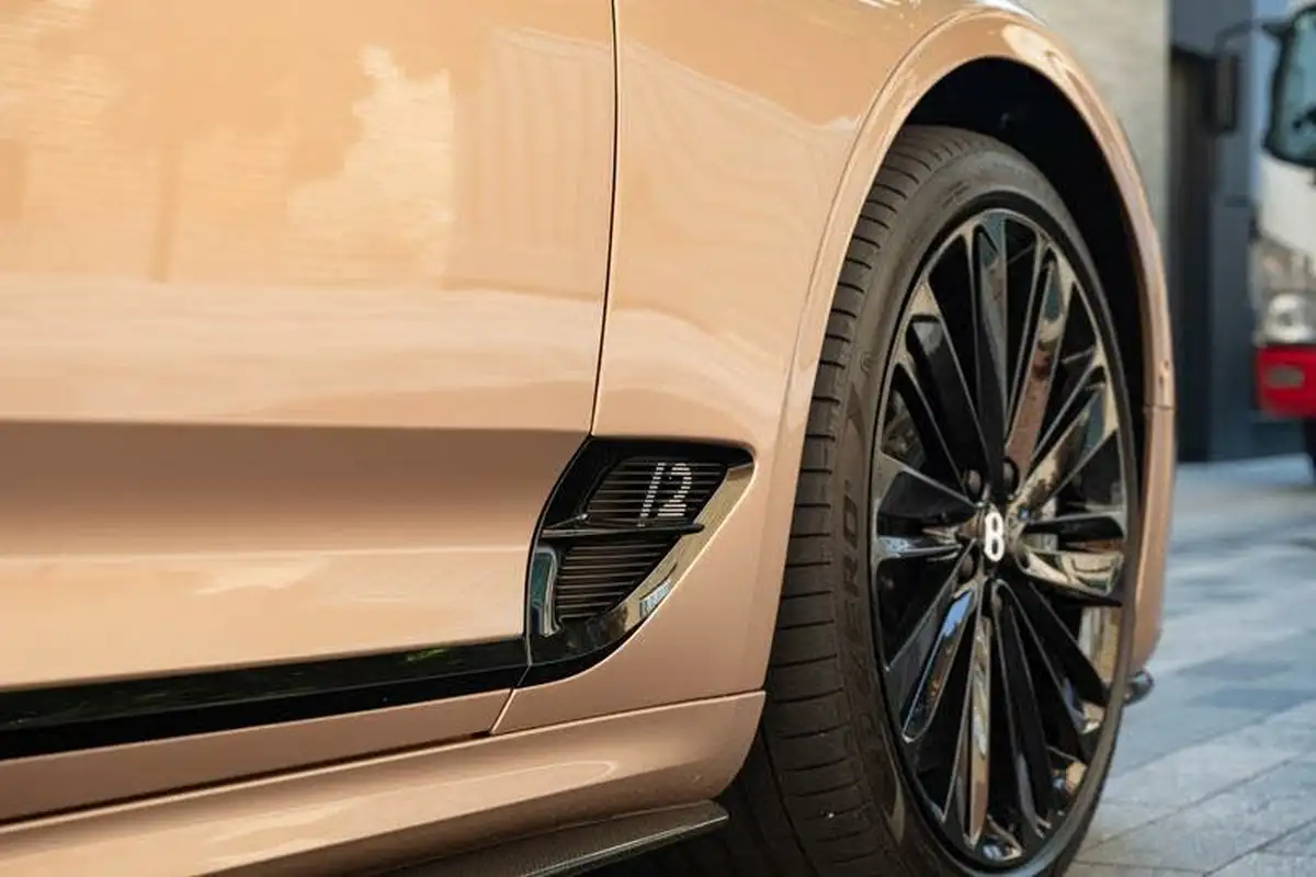 2021-bentley-continental-60-w12-gt-speed-convertible-big-10