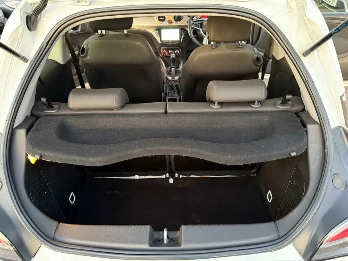 2014-vauxhall-adam-12-glam-big-10