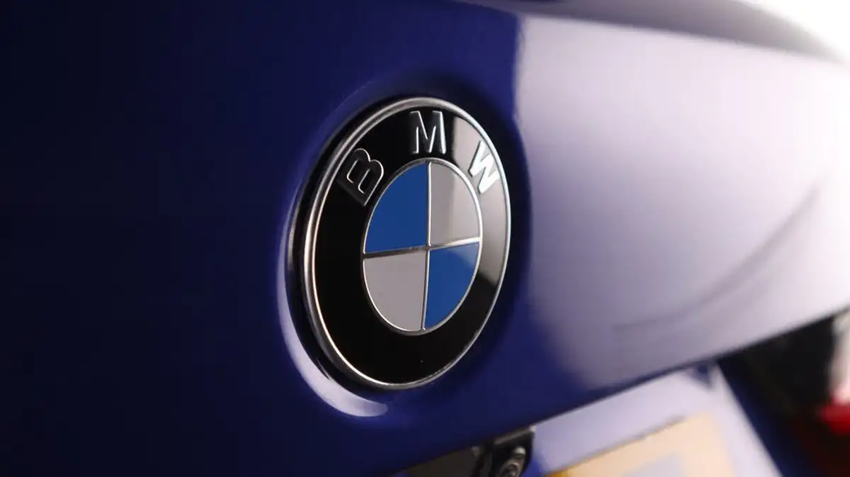 2022-bmw-3-series-20-320i-xdrive-m-sport-big-20