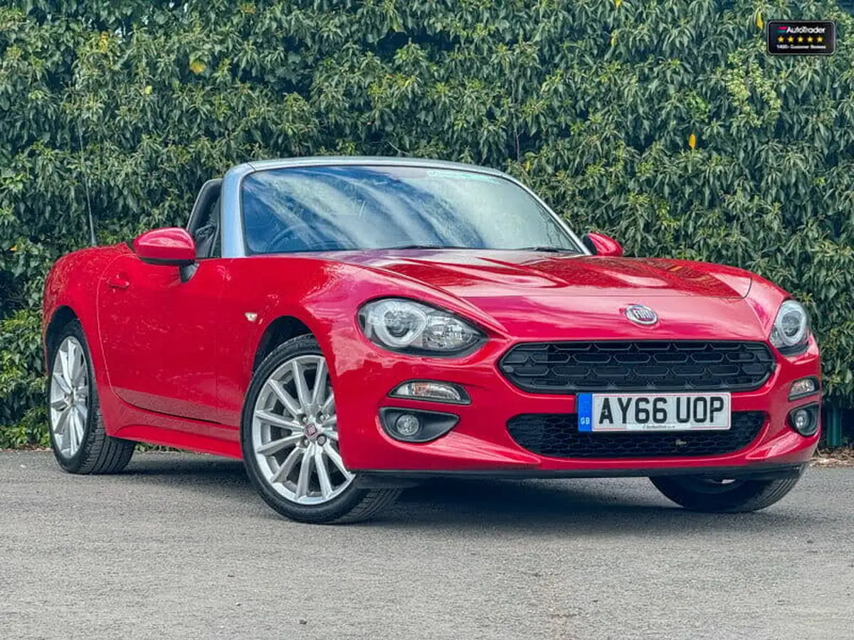 2016-fiat-124-14-multiair-124-spider-lusso-big-1