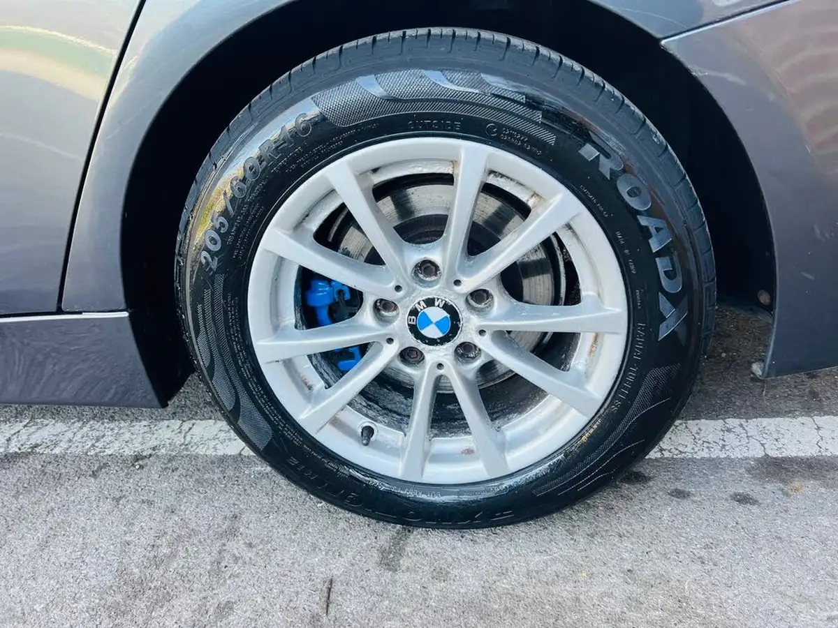 2013-bmw-3-series-20td-320d-efficientdynamics-163bhp-efficientdynamics-ss-saloon-4d-big-60