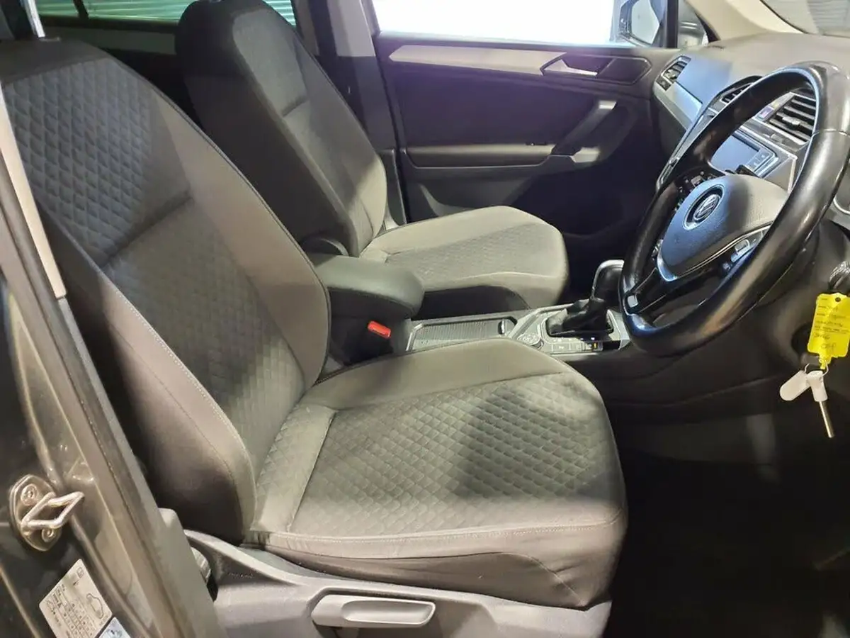 2016-volkswagen-tiguan-20tdi-se-navigation-150ps-4motion-bmt-ss-dsg-big-8