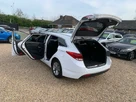 2016-hyundai-i40-17crdi-se-nav-141ps-estate-5d-small-40