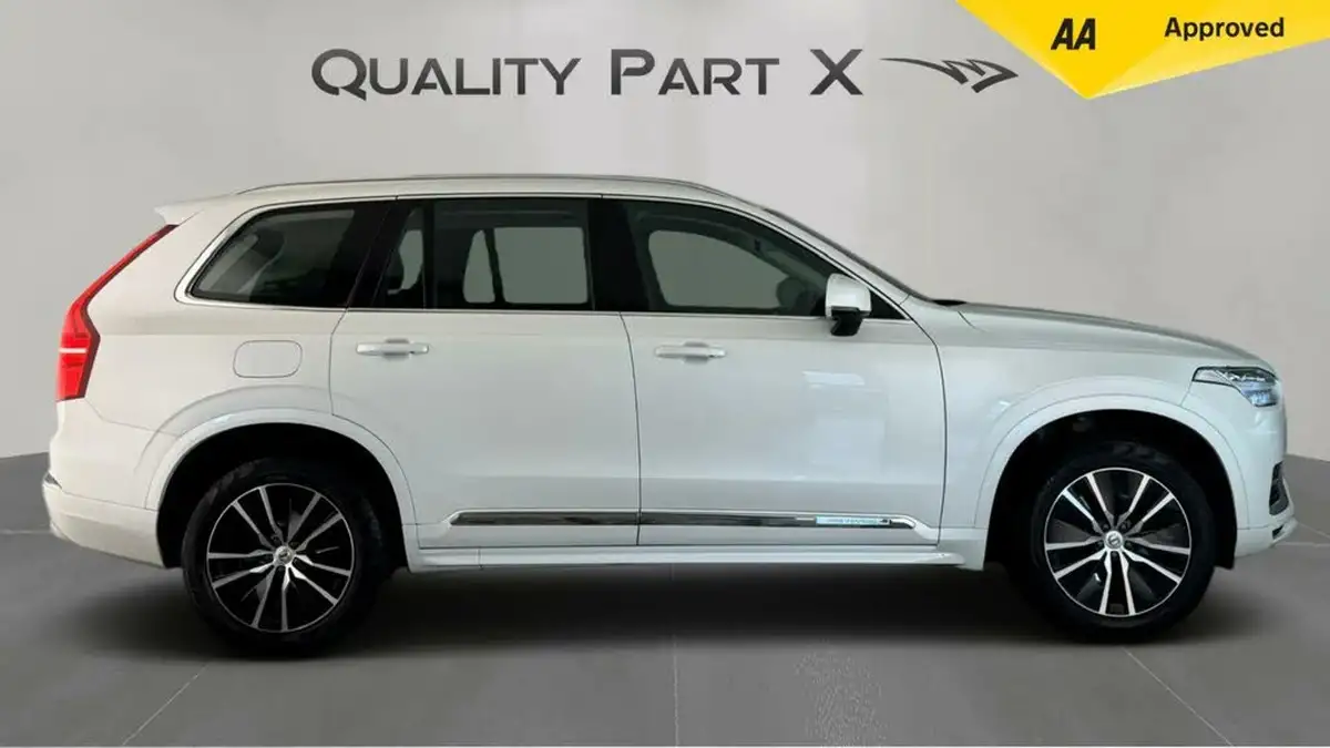 2021-volvo-xc90-20-t8-inscription-expression-455bhp-big-1