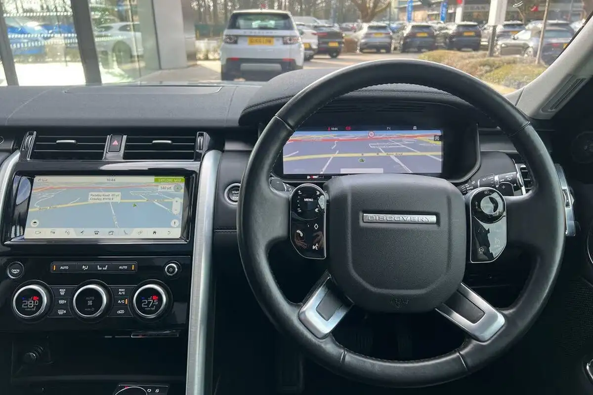 2020-land-rover-discovery-30-sd6-hse-luxury-big-30