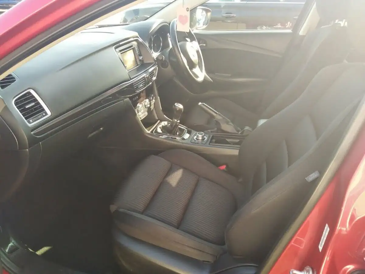 2014-mazda-mazda6-22td-se-l-nav-saloon-4d-big-14