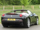 2010-ferrari-california-43-small-10