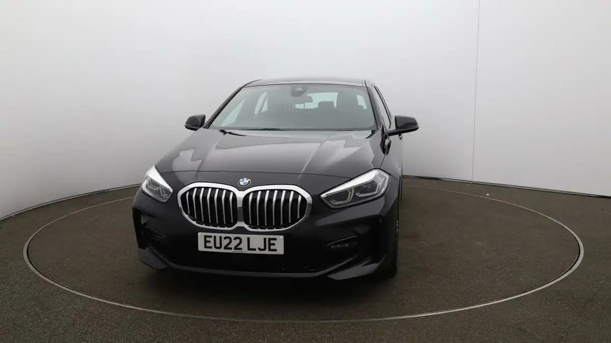 2022-bmw-1-series-15-118i-m-sport-lcp-big-32
