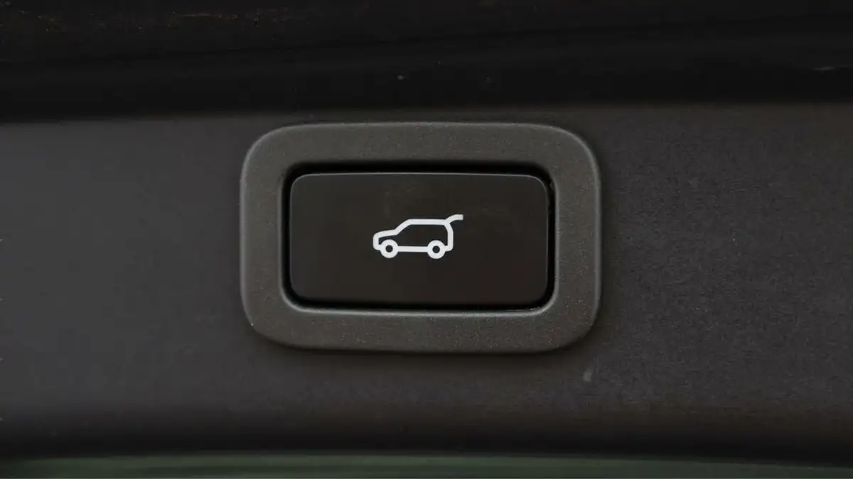 2020-jaguar-i-pace-ev400-hse-big-23