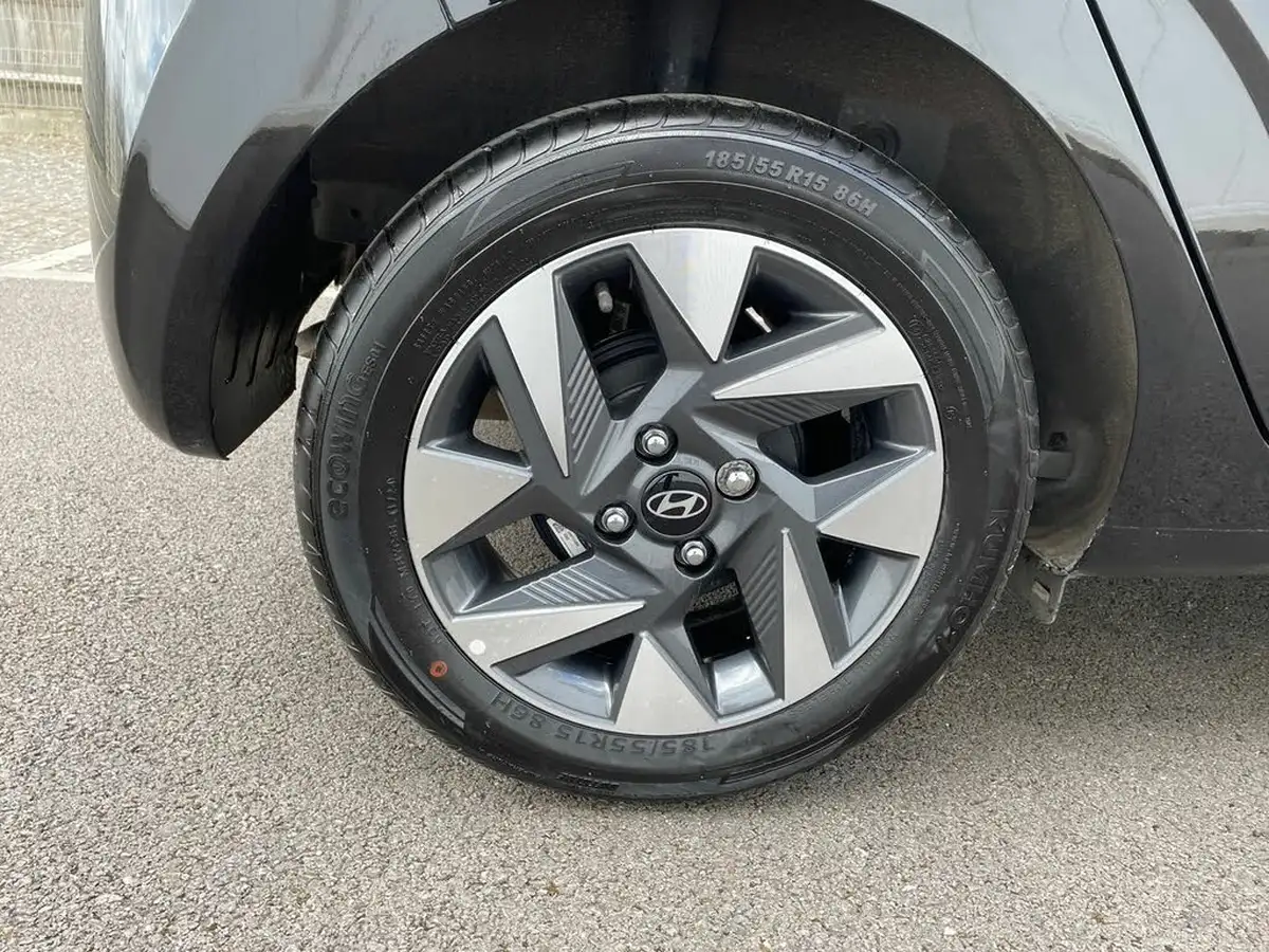2024-hyundai-i10-12-advance-79ps-auto-big-8