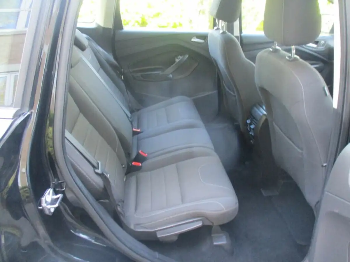 2016-ford-kuga-15t-zetec-150ps-big-21