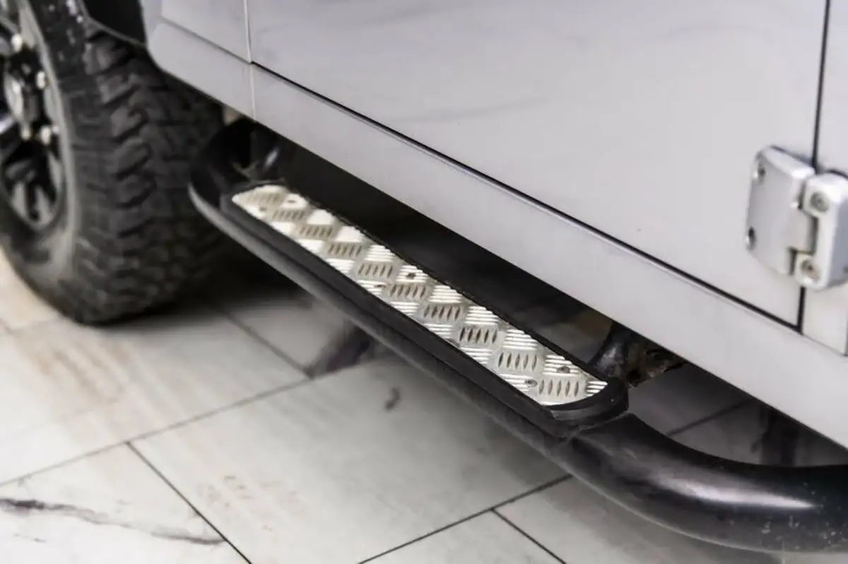 2015-land-rover-90-defender-22td-xs-hard-top-big-33