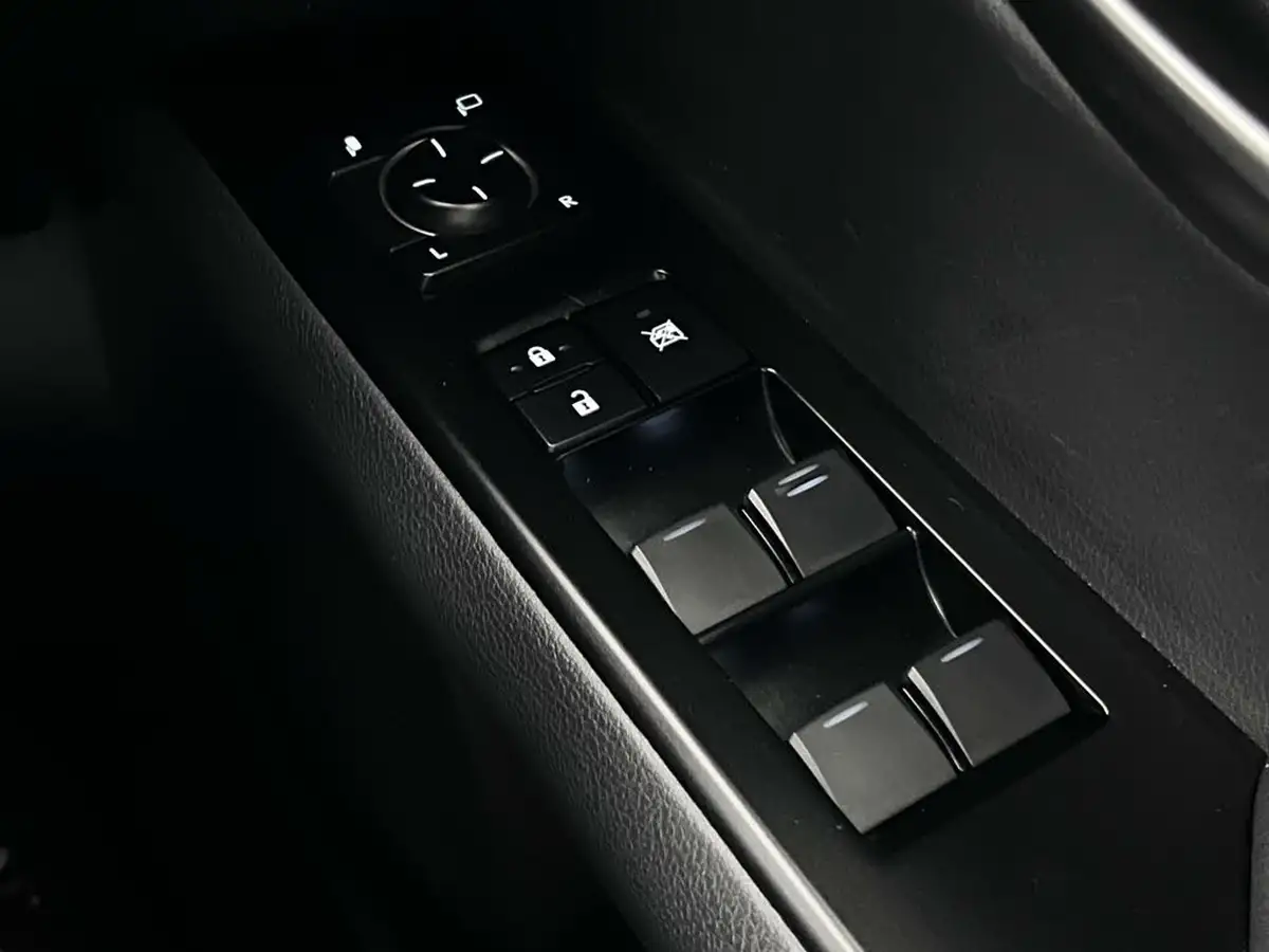 2021-lexus-ux-250h-20-ux-184bhp-without-navigation-big-32