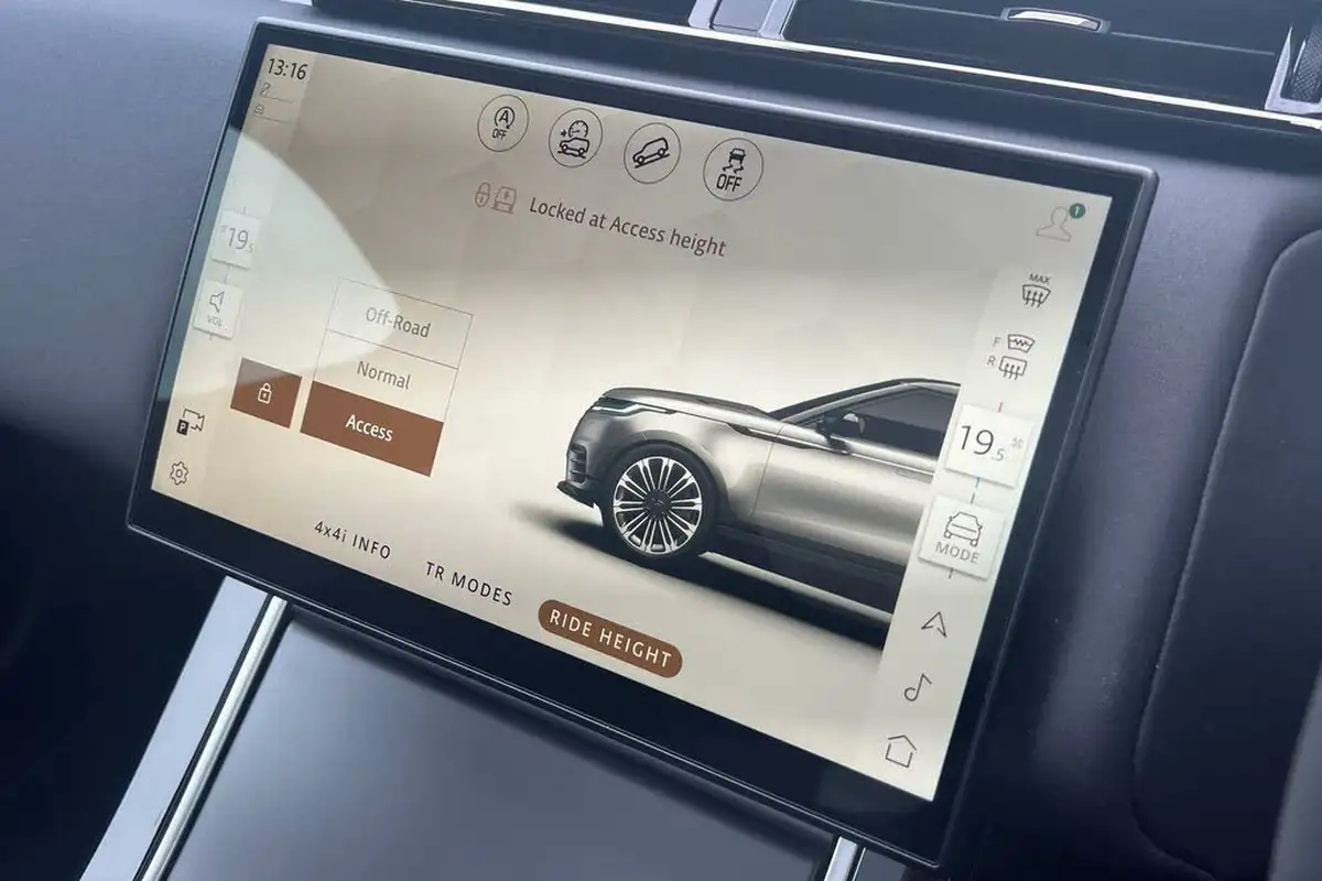 2024-land-rover-range-rover-velar-20-d200-dynamic-se-big-51