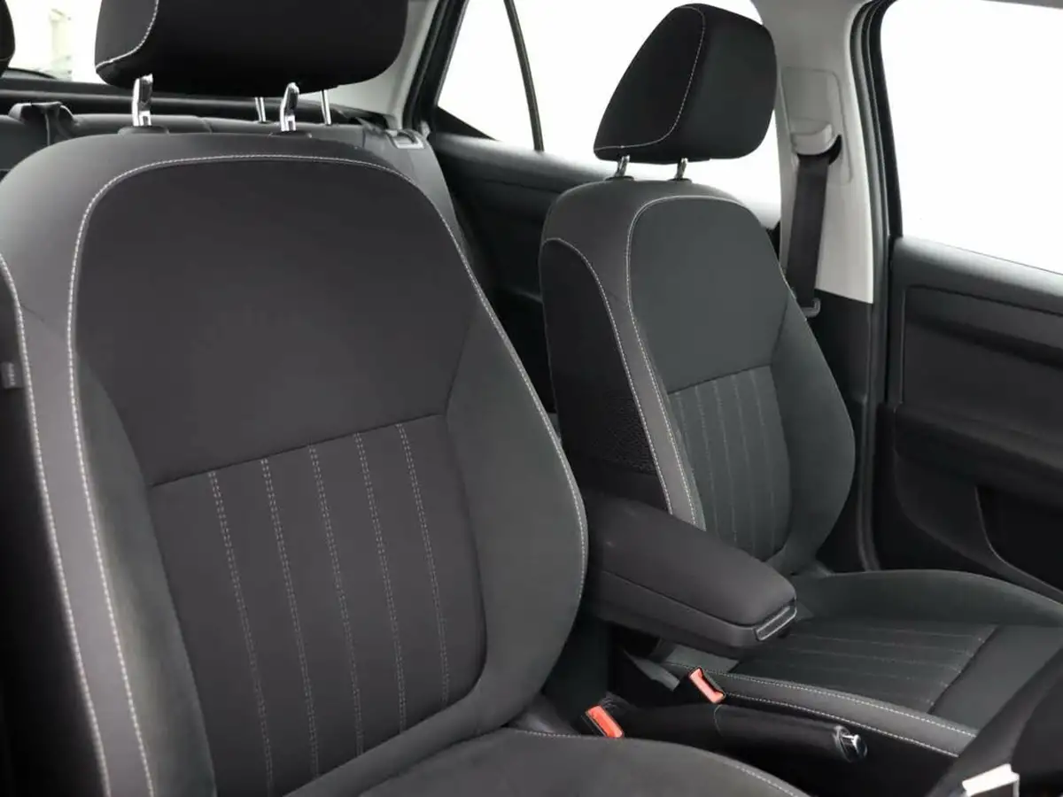 2019-skoda-fabia-10-tsi-se-l-109ps-hatchback-dsg-big-6