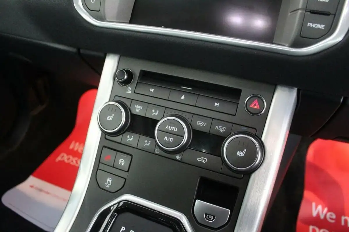 2014-land-rover-range-rover-evoque-22sd4-pure-tech-hatchback-5d-auto-big-35