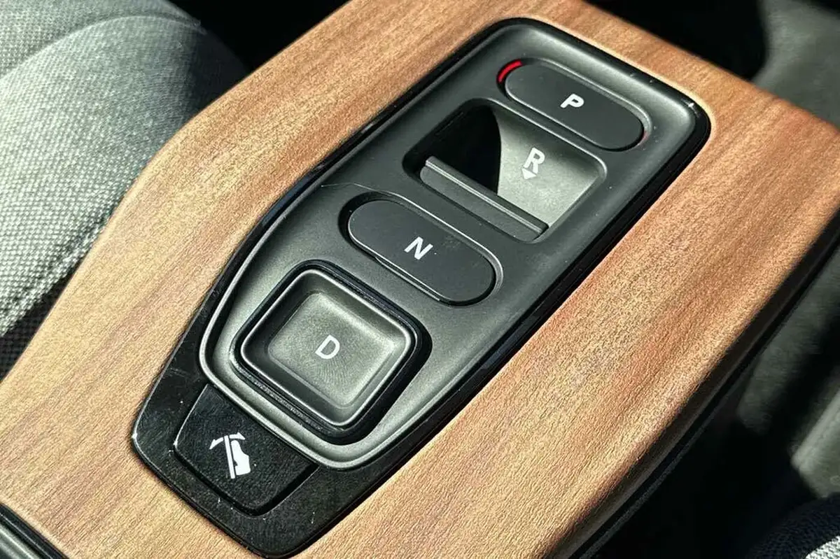 2022-honda-honda-e-e-advance-16in-big-17
