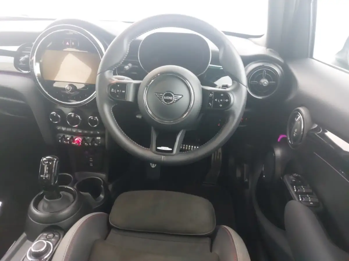 2017-renault-captur-09-tce-dynamique-nav-big-6