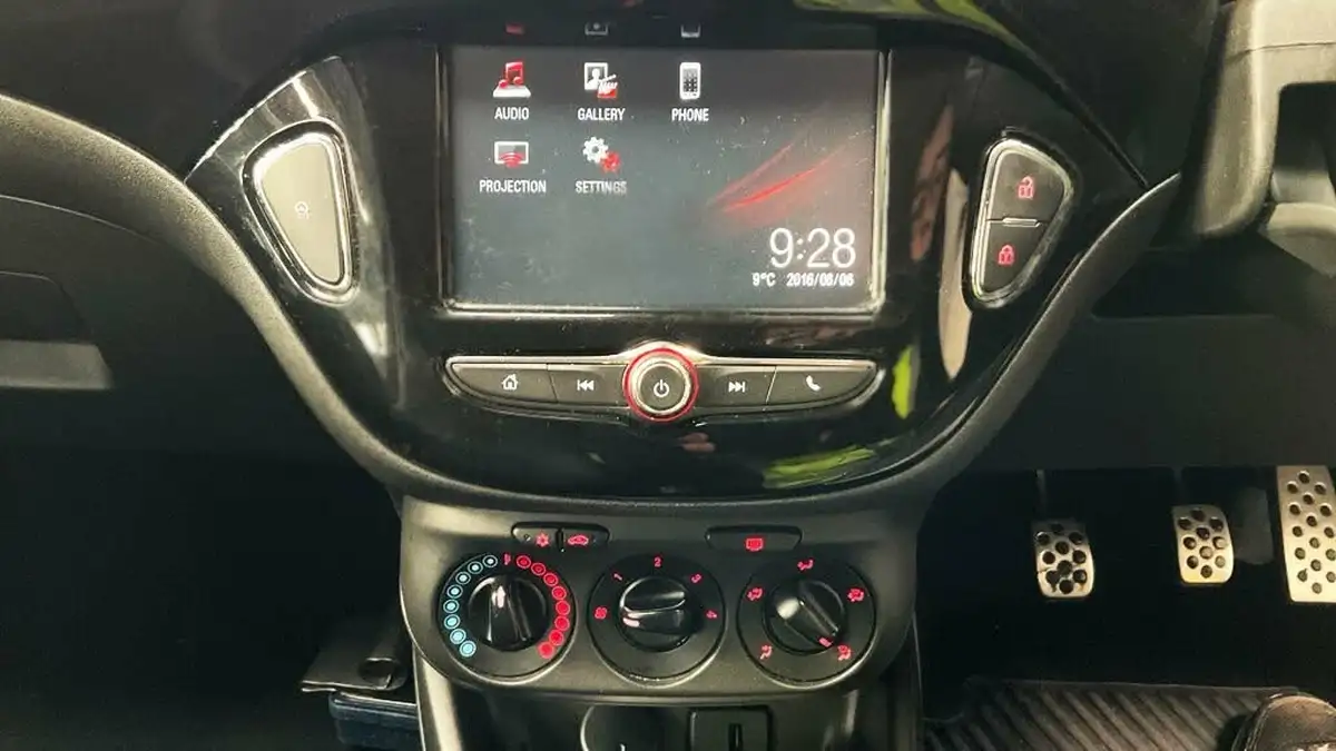 2016-vauxhall-corsa-14i-sri-vx-line-90ps-ecoflex-3d-1398cc-big-4