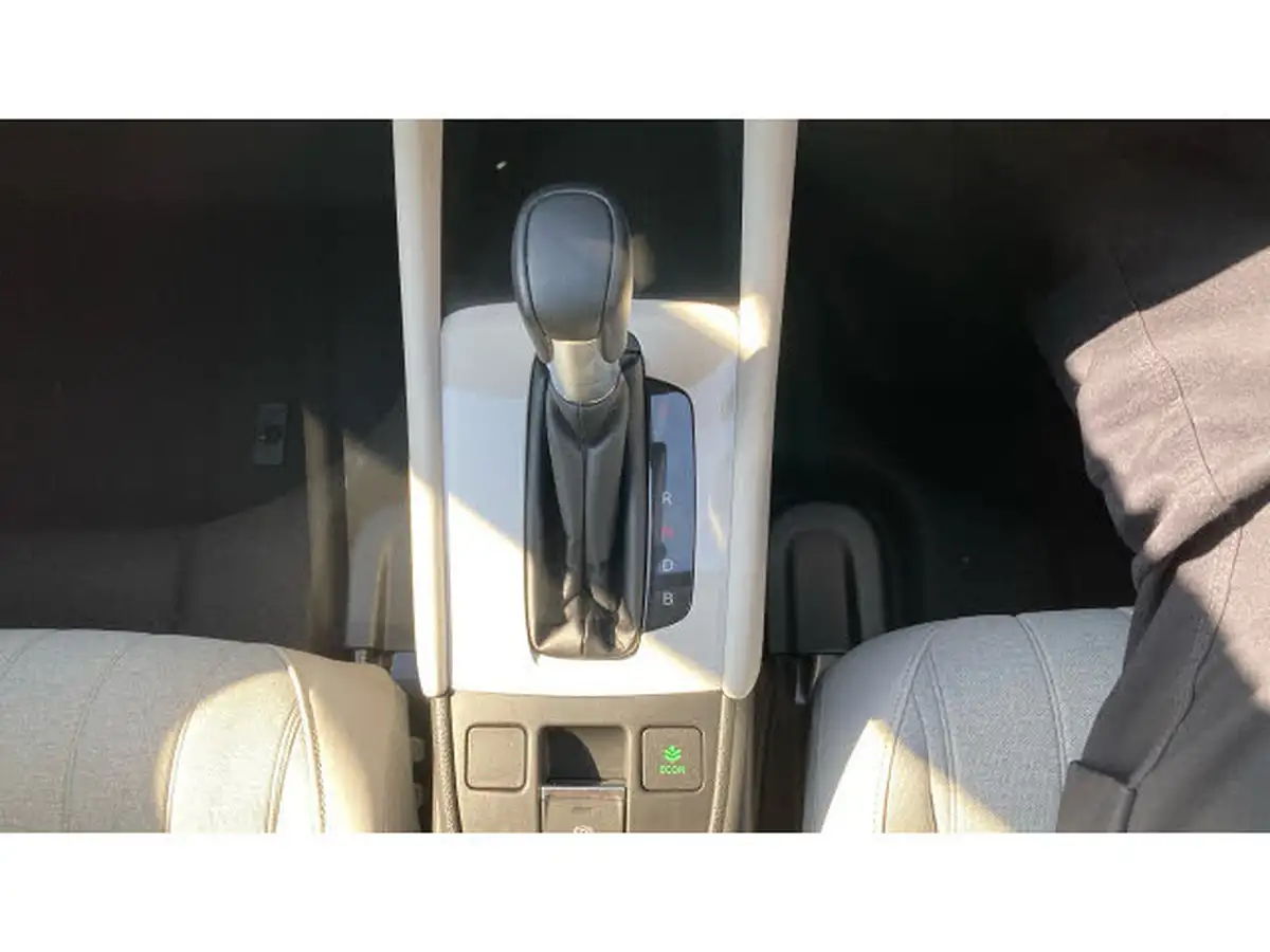 2021-honda-jazz-15-i-mmd-ex-107ps-big-19