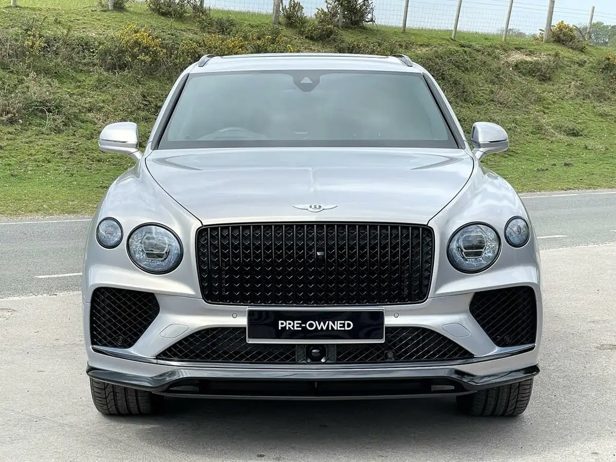 2024-bentley-bentayga-big-56