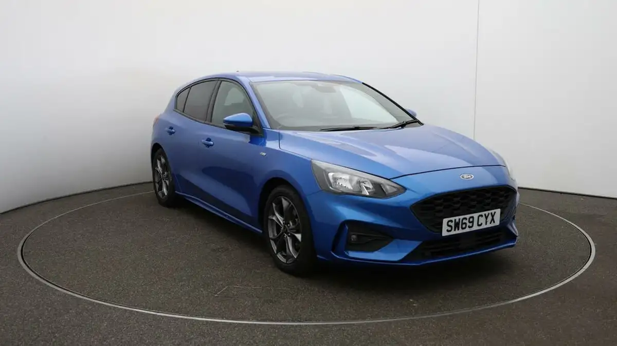 2019-ford-focus-10t-st-line-hatchback-big-33