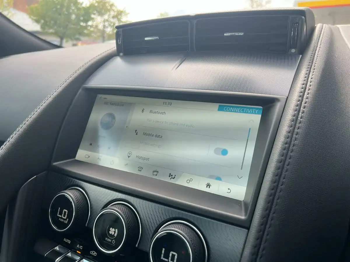 2019-jaguar-f-type-20-i4-r-dynamic-ss-coupe-big-25