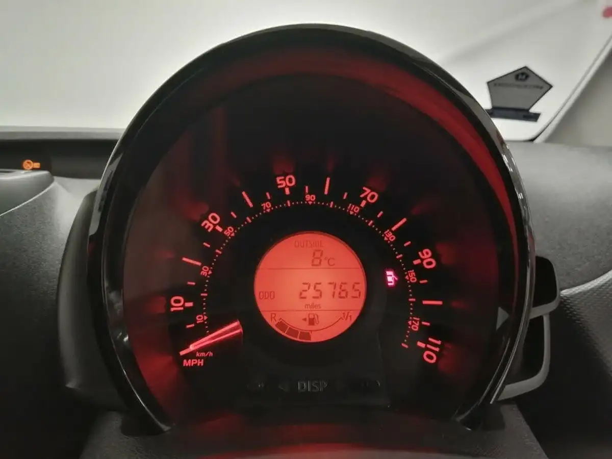 2020-toyota-aygo-10-vvt-i-x-5d-big-16
