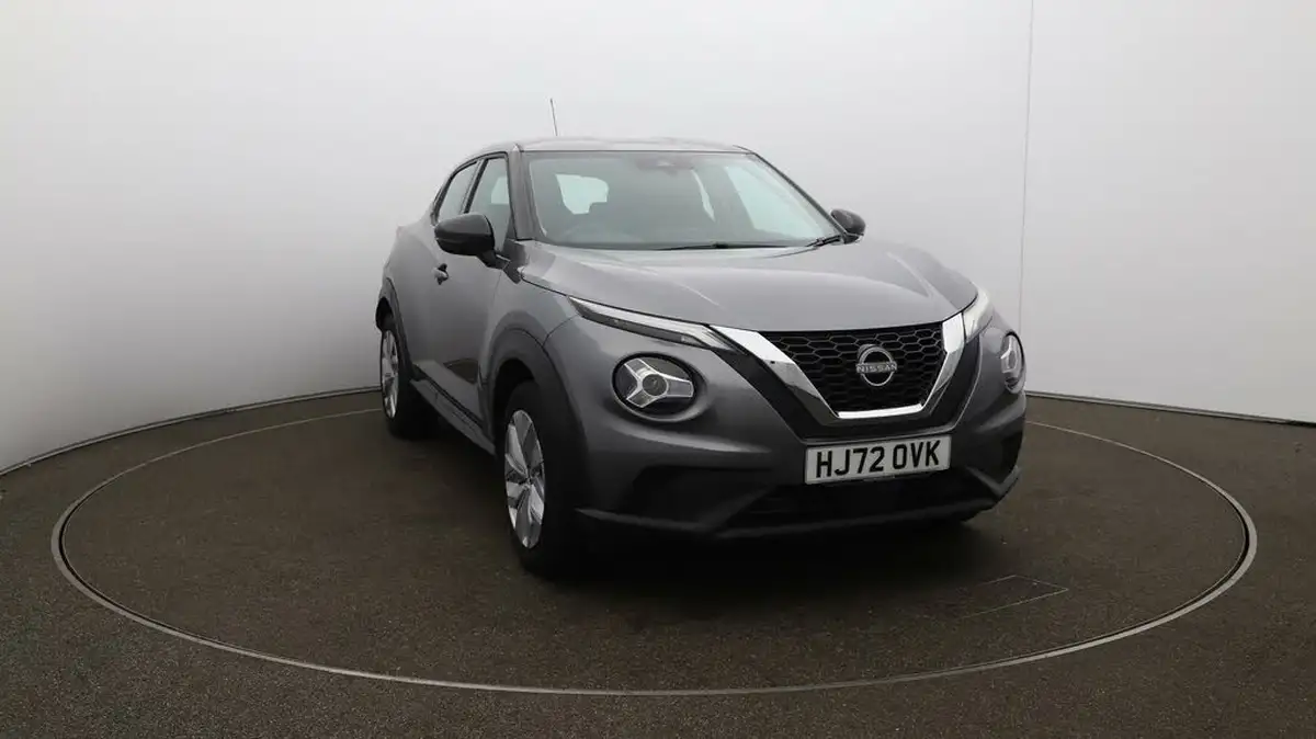 2022-nissan-juke-10-dig-t-acenta-dct-big-33
