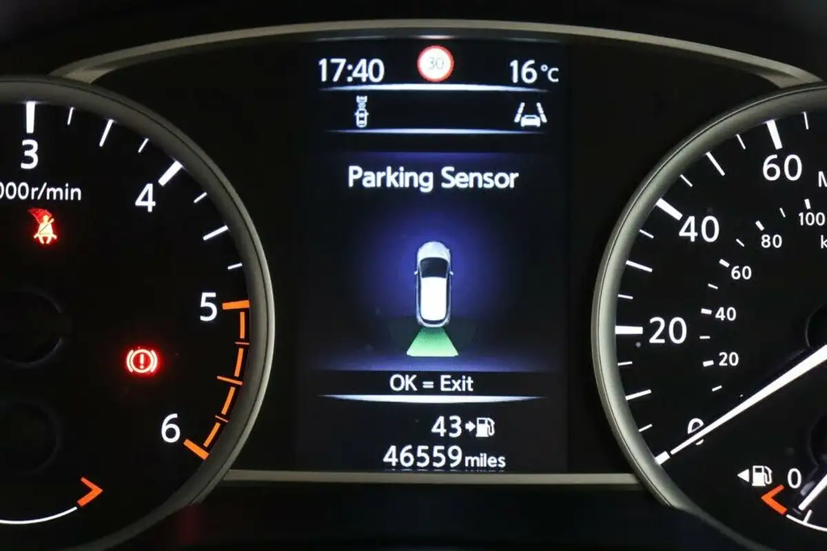 2018-nissan-micra-15dci-tekna-big-16