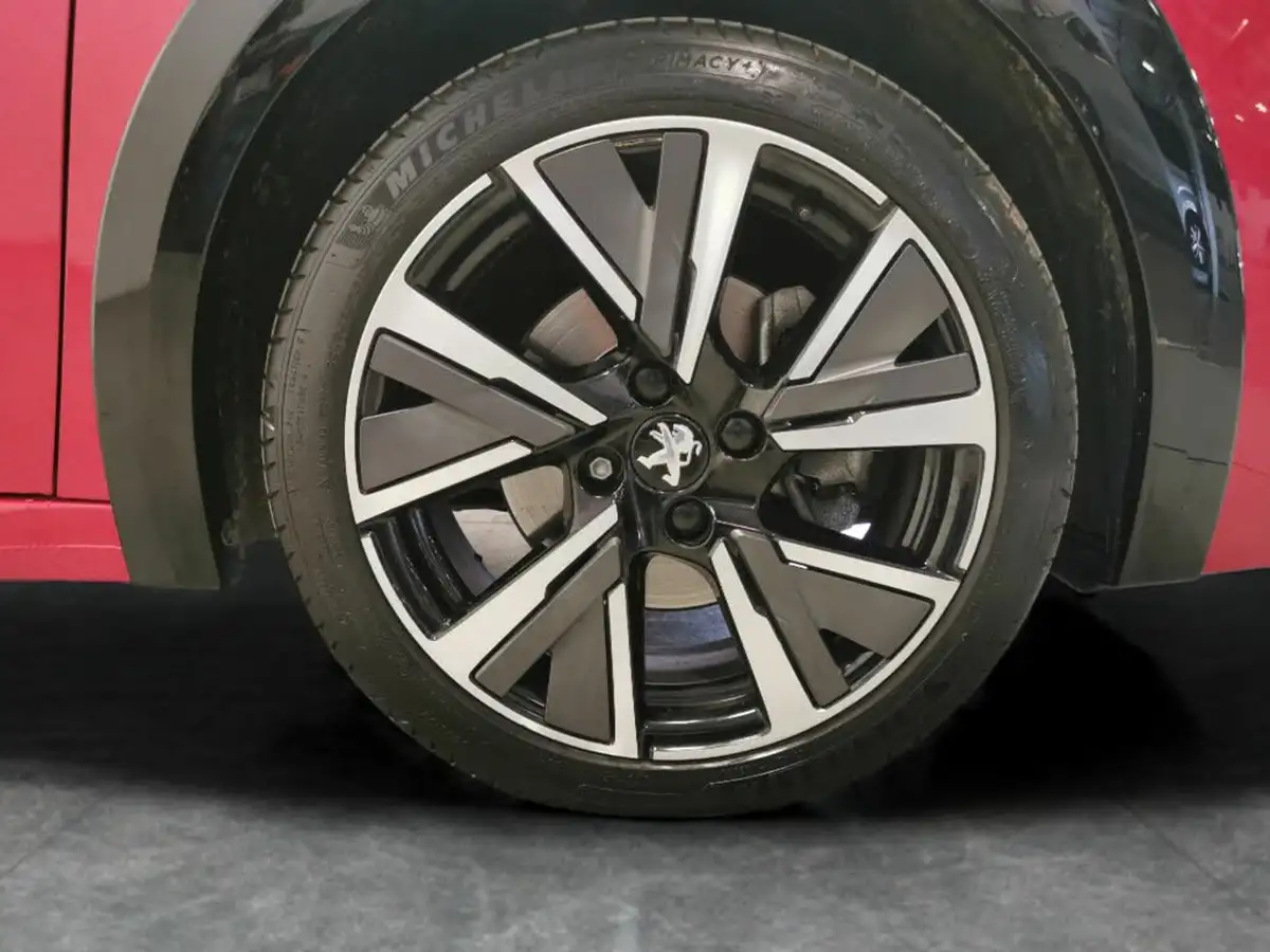 2022-peugeot-208-12-puretech-gt-100bhp-eat8-big-28
